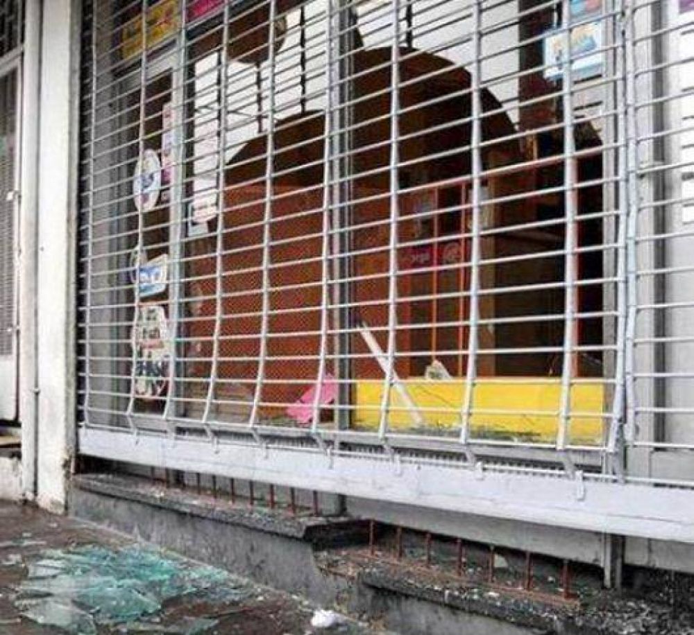 Nuevos saqueos atemorizan a comerciantes