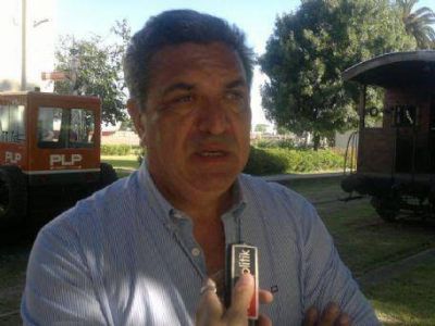 Slezack, sobre las nuevas gr�as: �Nos devuelven el esp�ritu portuario que caracteriz� a nuestra ciudad�