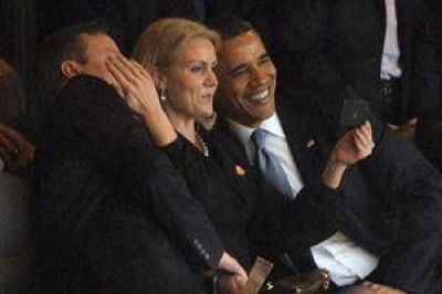 Furor: la pol�mica foto de Obama arrasa en la Web