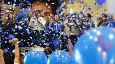 Honduras: declaran oficialmente a Hern�ndez flamante presidente