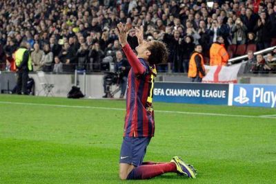 Tres goles y un gran ca�o: Neymar organiz� la fiesta de Barcelona en Champions League