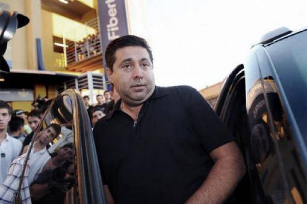 Angelici: "Parece que la culpa de los males de nuestro f�tbol es de Grondona"