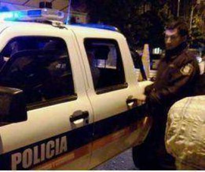 Atacaron un supermercado en la madrugada  