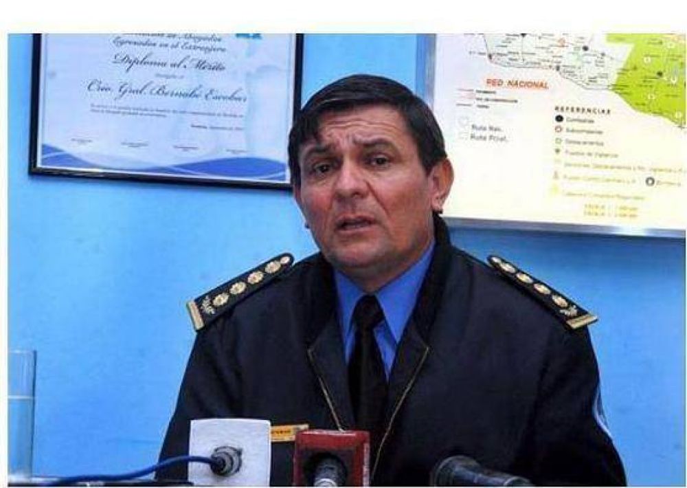 Escobar: "Le pido al grupo de polic�as de Clorinda que recapaciten"