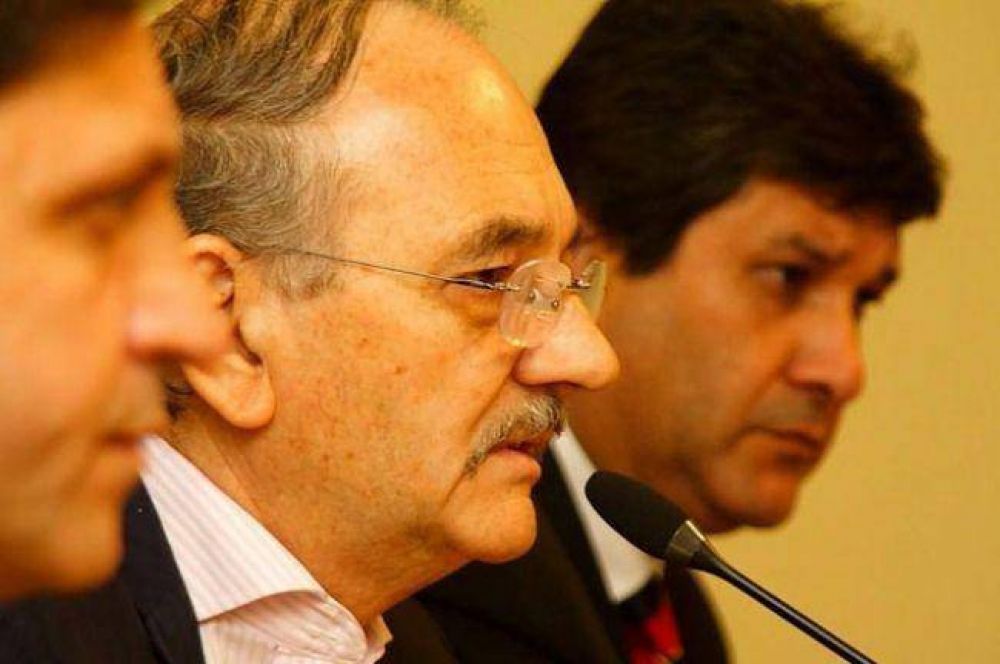 Bacileff tild� de �improvisado� y �obsecuente� al secretario de Seguridad de la Naci�n