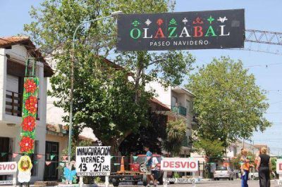Se inaugura el Paseo Navide�o de la calle Olazabal
