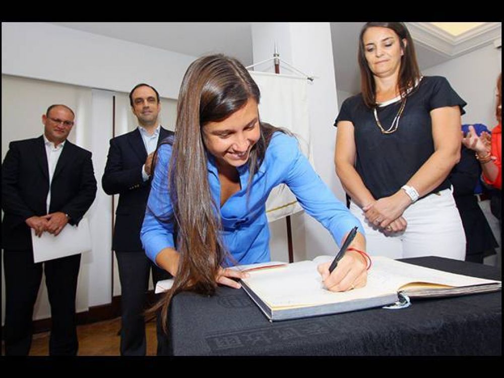 Asumieron las secretarias que completan el equipo del intendente Jos� Corral