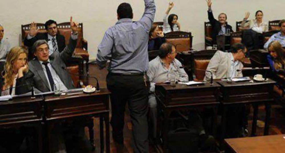 El Concejo Municipal aprob� la suba del boleto