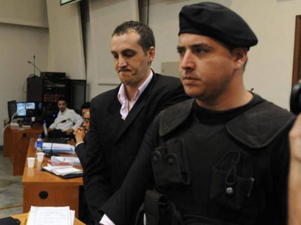 Condenaron a prisi�n perpetua al verdulero Mart�n Santoro por tres asesinatos de ancianos