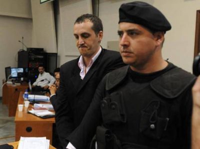 Condenaron a prisi�n perpetua al verdulero Mart�n Santoro por tres asesinatos de ancianos
