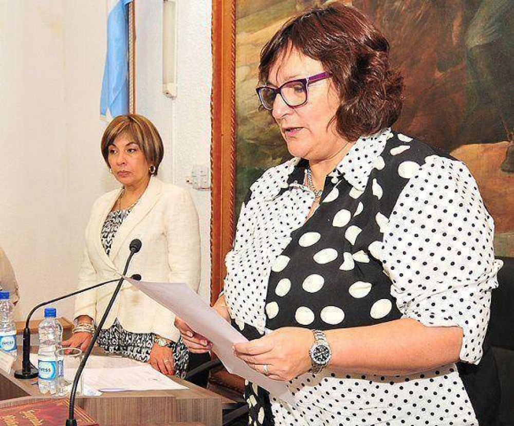 Concejo: Zulema Rodrguez Sa contina como presidente pero la sesin preparatoria an no termina