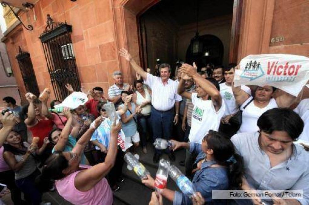 Con el aval de la justicia correntina, asumi� el intendente de Mercedes