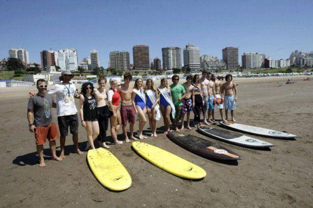 El elenco de Aliados film escenas en Mar del Plata