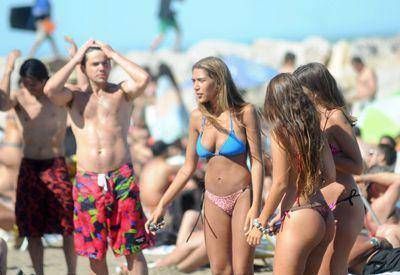 Contin�a el calor en el inicio del fin de semana