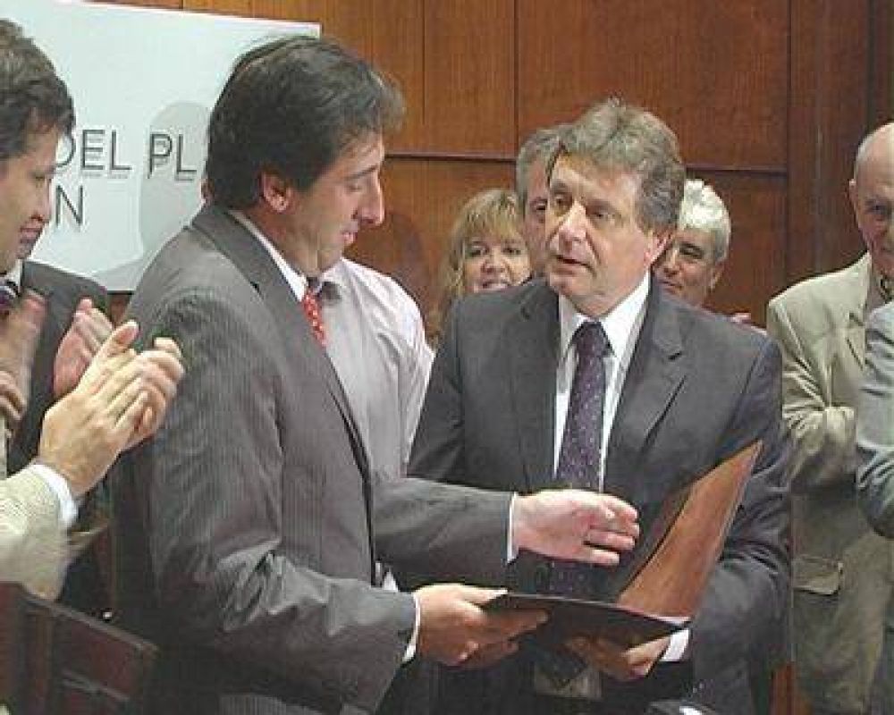 Pulti confirm� cambios d�ndole una amplia preponderancia a Seguridad
