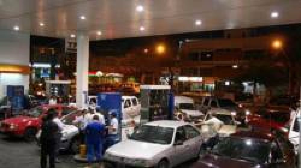 Estaciones de servicio de la Provincia abrir�n en las Fiestas