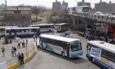 Aoita levant� el paro y circula normal el transporte interurbano