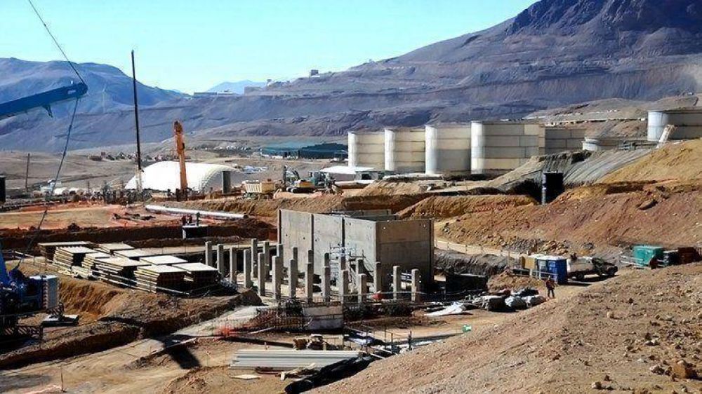 La minera Barrick despidi� a 1.500 trabajadores del proyecto Pascua Lama en San Juan
