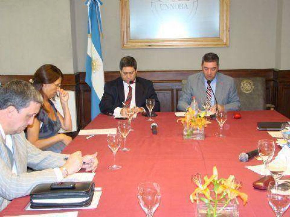 Se aprob� el presupuesto 2014 de la UNNOBA