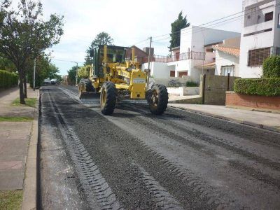 HABILITARON EL PAVIMENTADO DE BOULEVARD PARAN�