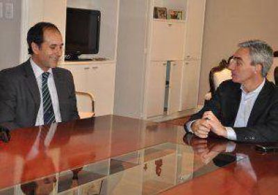 V�ctor Rivera al frente de la Secretar�a Legal y T�cnica