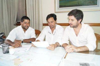 El Municipio pagar� un premio de $600 y adelantar� $500 de aguinaldo 