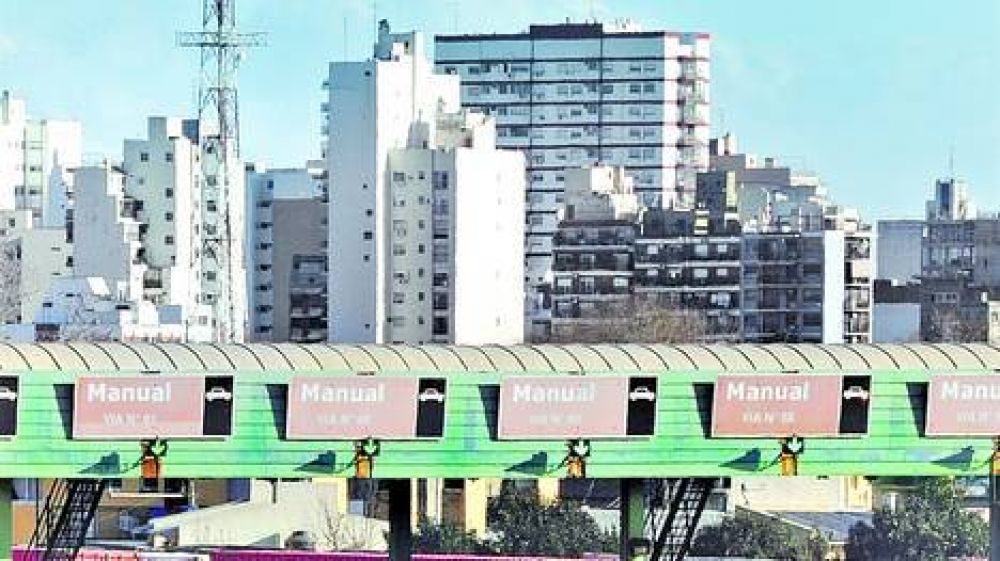 El auto se impone para ir a trabajar al Centro, pero es cada vez m�s caro
