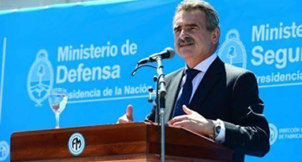 Pide que Bonfatti "tome medidas" contra los polic�as