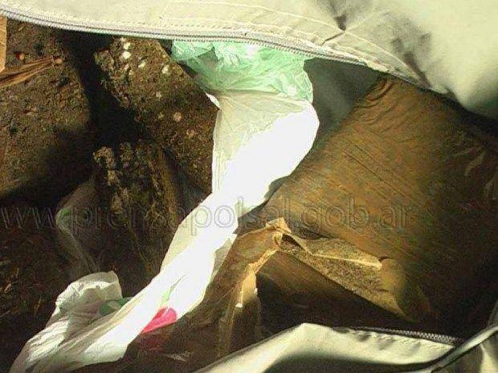 Secuestran siete kilos de marihuana en un operativo