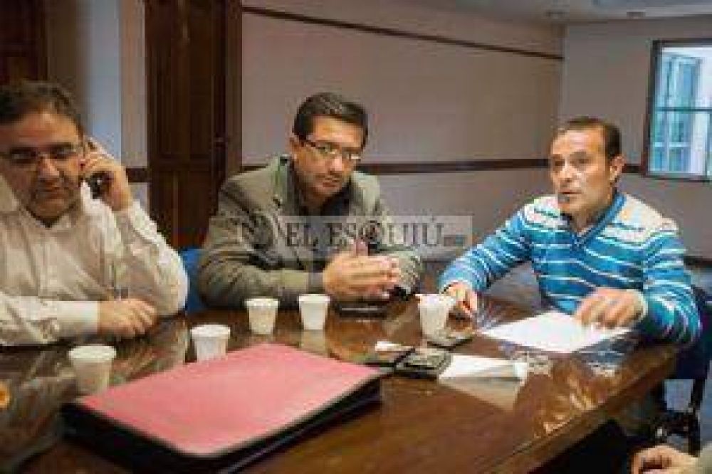 Definen la ayuda a municipios para que paguen el aguinaldo