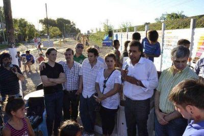 San Mart�n: Inauguraci�n de Espacio P�blico y anuncio de obras para Villa Hidalgo