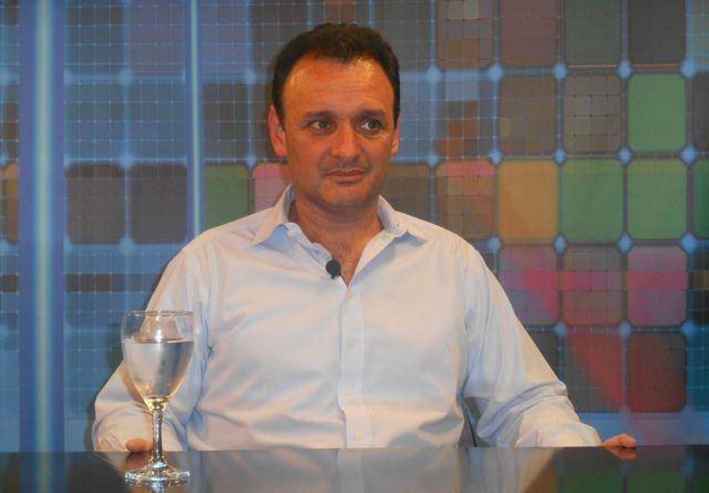 Perrella: �Fuimos con f�rmula propia y, gracias a Dios, la pol�tica se acomod�