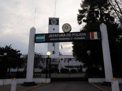 M�s elementos revelan la maniobra extorsiva contra un preso en Jefatura