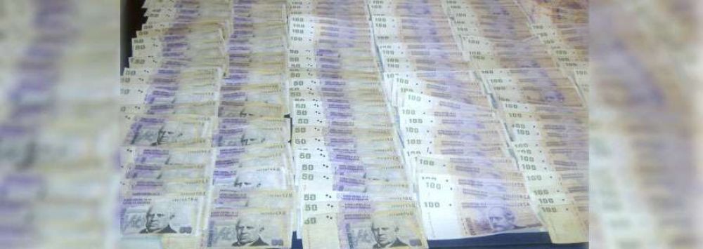 Le robaron m�s de 23 mil pesos al due�o de Ric Ros