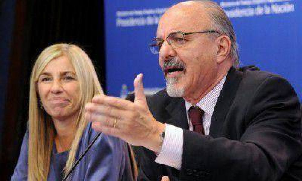 "Es una obligaci�n para el 2014 tener oficina de violencia laboral"