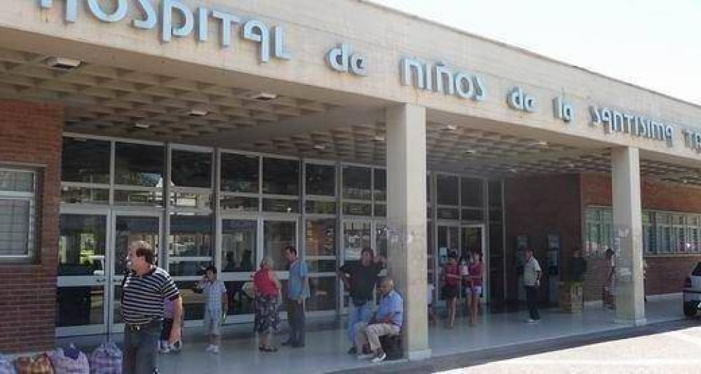 Contin�a el conflicto en hospitales provinciales