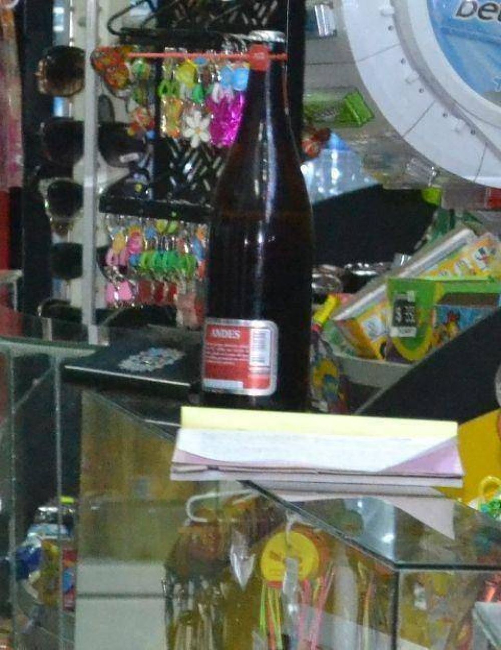 Clausura preventiva a un kiosco del centro por vender alcohol a menores
