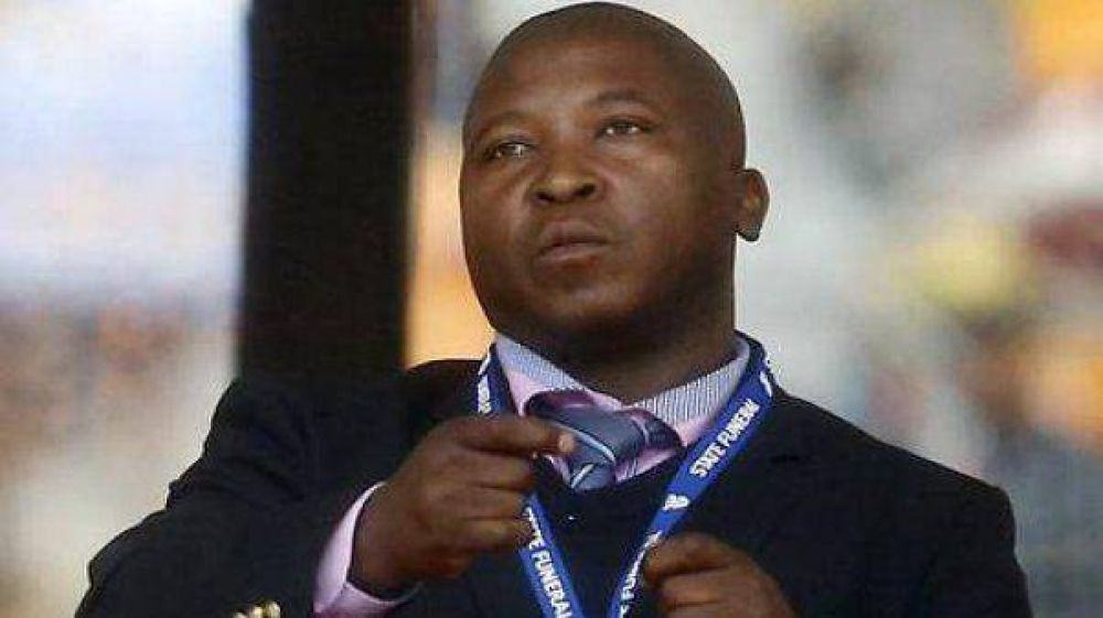 El largo prontuario del falso int�rprete