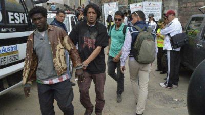 Ecuador: 55 presos se fugaron de un centro de detenci�n provisional