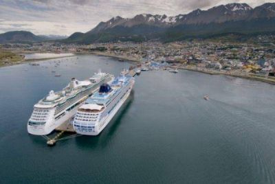 Ushuaia se prepara para recibir a cuatro colosos del mar