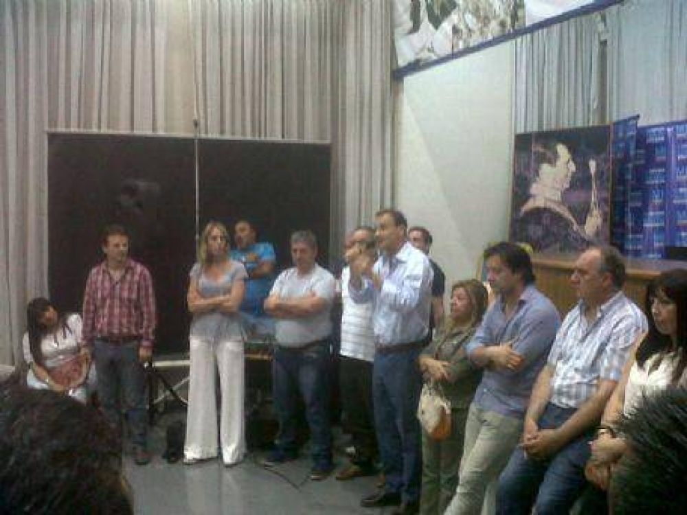 Las elecciones internas del PJ ratificaron a Pablo Bruera en la presidencia del peronismo local
