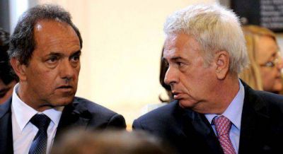 Scioli se re�ne con De La Sota para retomar su carrera a la Rosada