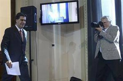 Jorge Capitanich, enojado con los que hablan de "fin de fiesta"