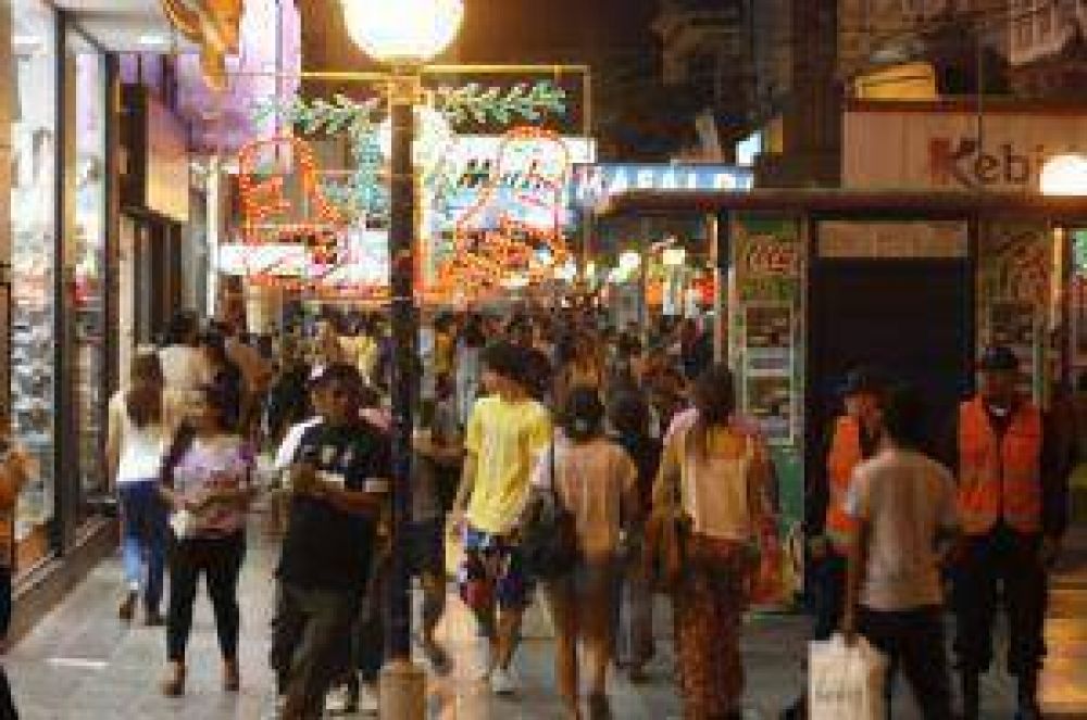 Confirmaron los horarios de atenci�n de comercios en Santiago del Estero para el 24 y el 31