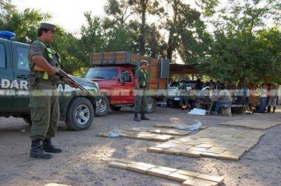 Cerca de una tonelada de marihuana y armas de fuego secuestradas, adem�s de 11 detenidos