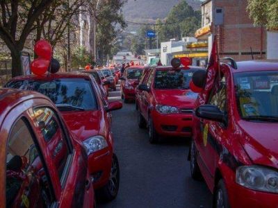 Sube un 25% la tarifa de taxis y remises