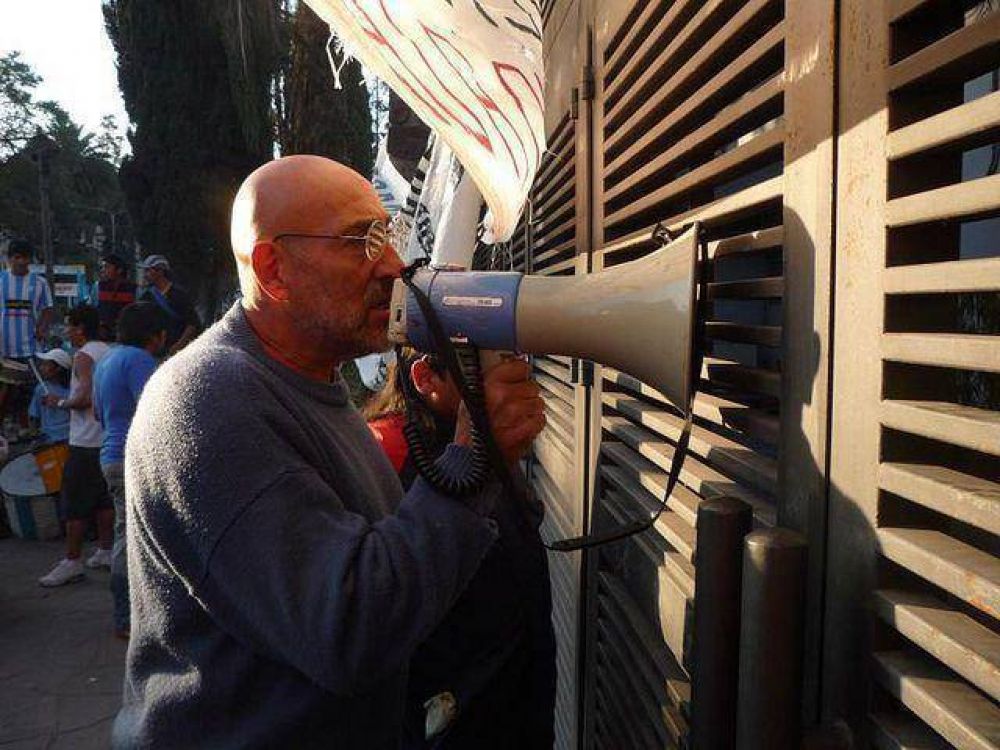 El SEOM comenz� un paro por 72 horas