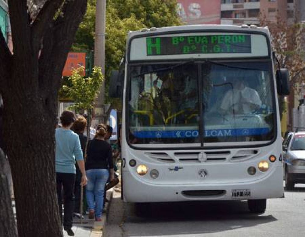 Delegados de Transpuntano piden mayor inversi�n en la empresa