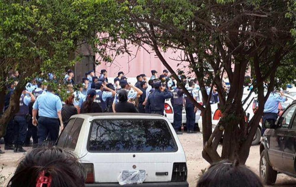 Denunciaron por sedici�n a la Polic�a de C�rdoba