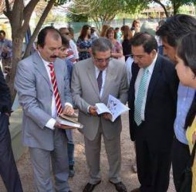 Beder ratific� que no dar� aumento de sueldos y apunt� a los gremios